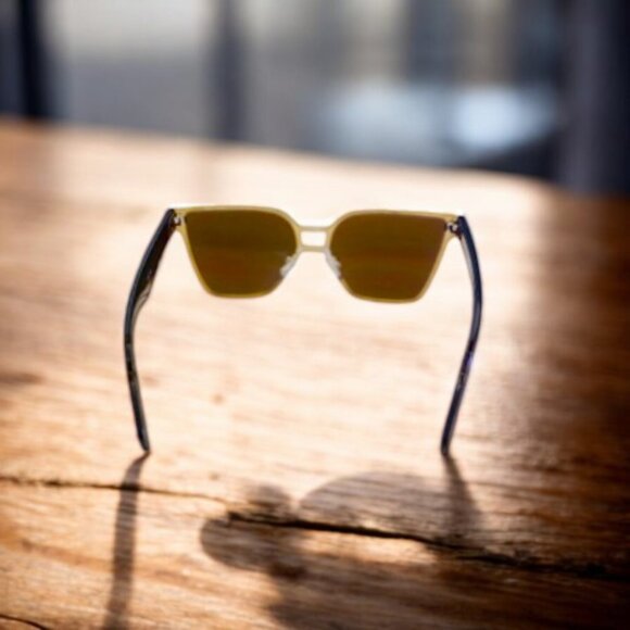 Sunglasses - Picture 2 of 3